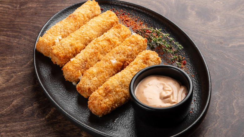 Crispy Cheese Sticks Recipe with Mozzarella & Peri Peri Flavor